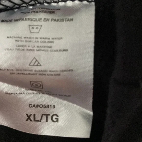 Toronto Raptors Crewneck - Picture 3 of 4